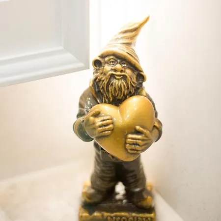 Monjan Ii Luxury Square Market Rynek Βρότσλαβ